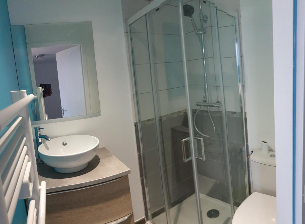 Appartement entier meublé à Beaumont proche Futuroscope et Poitiers Technopole Esterno foto