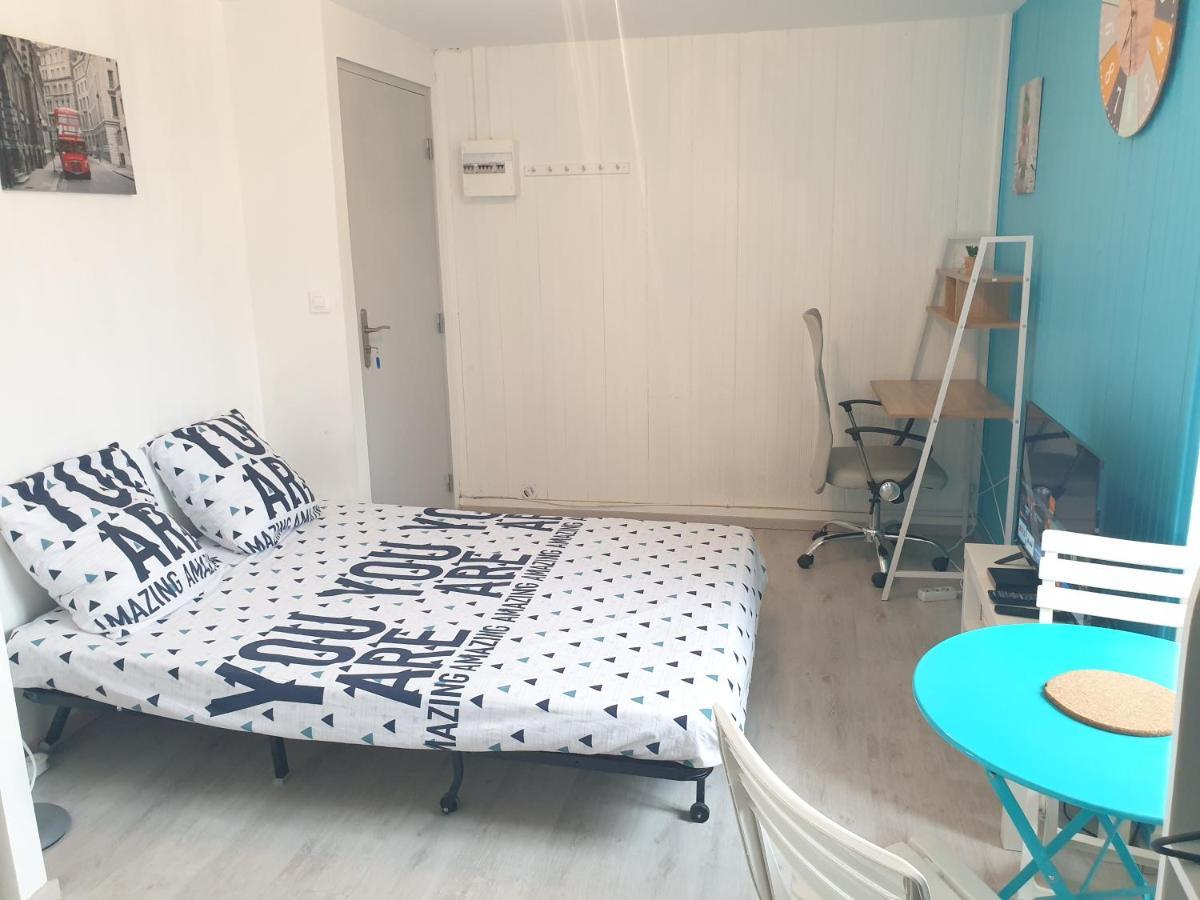 Appartement entier meublé à Beaumont proche Futuroscope et Poitiers Technopole Esterno foto