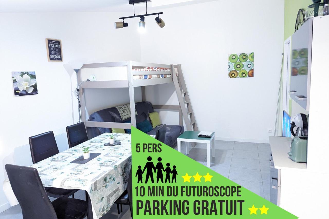 Appartement entier meublé à Beaumont proche Futuroscope et Poitiers Technopole Esterno foto